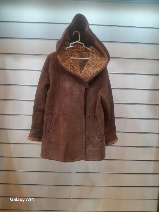 پالتو یونیسکس پوست بوفالو طبیعی برند leather SAJAD بادوام وگرمابسیار بالا