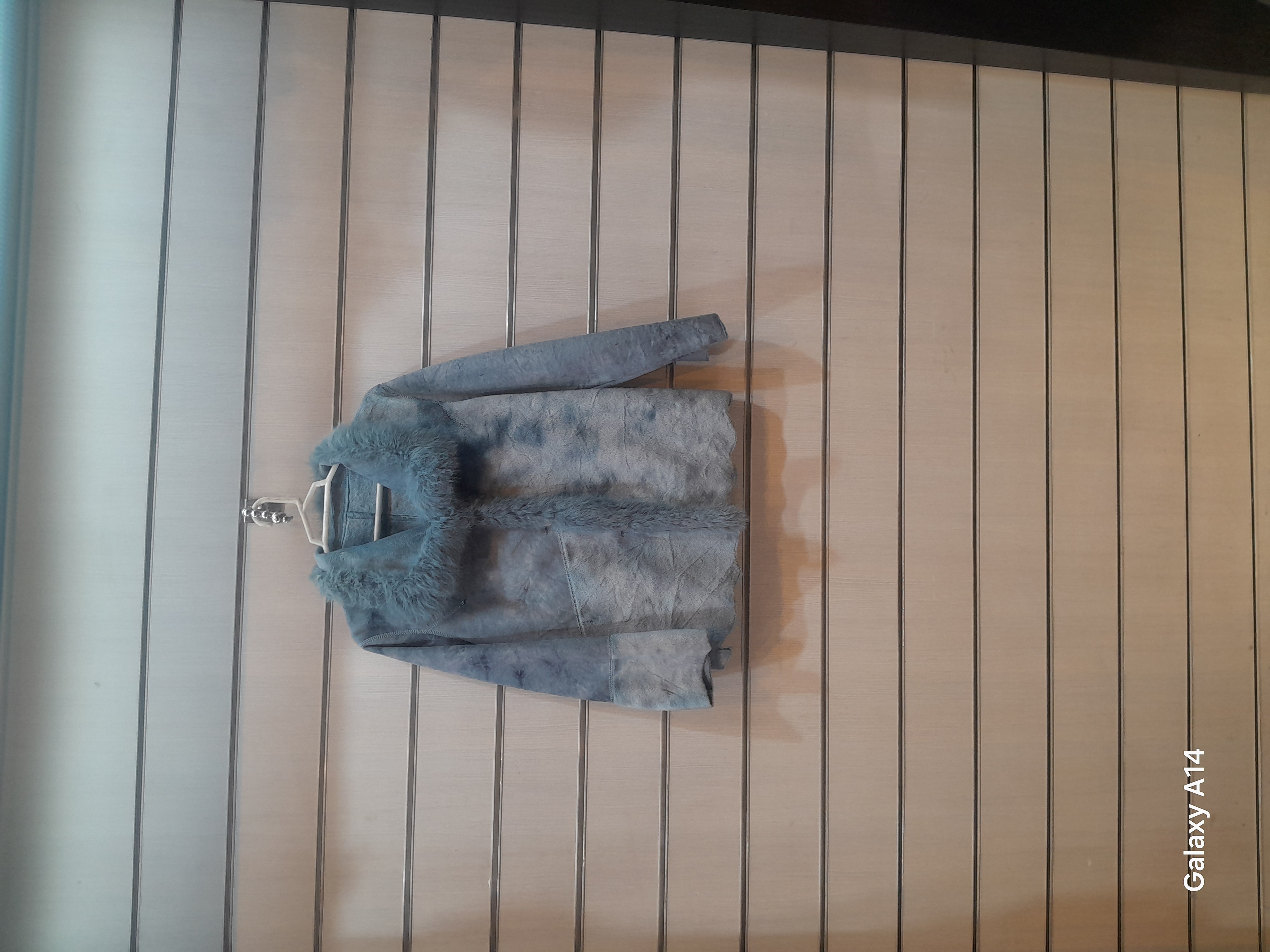 کت زنانه طرح پوست یقه پوست خرگوش طبیعی برند leather SAJAD بادوام وگرمابسیار بالا