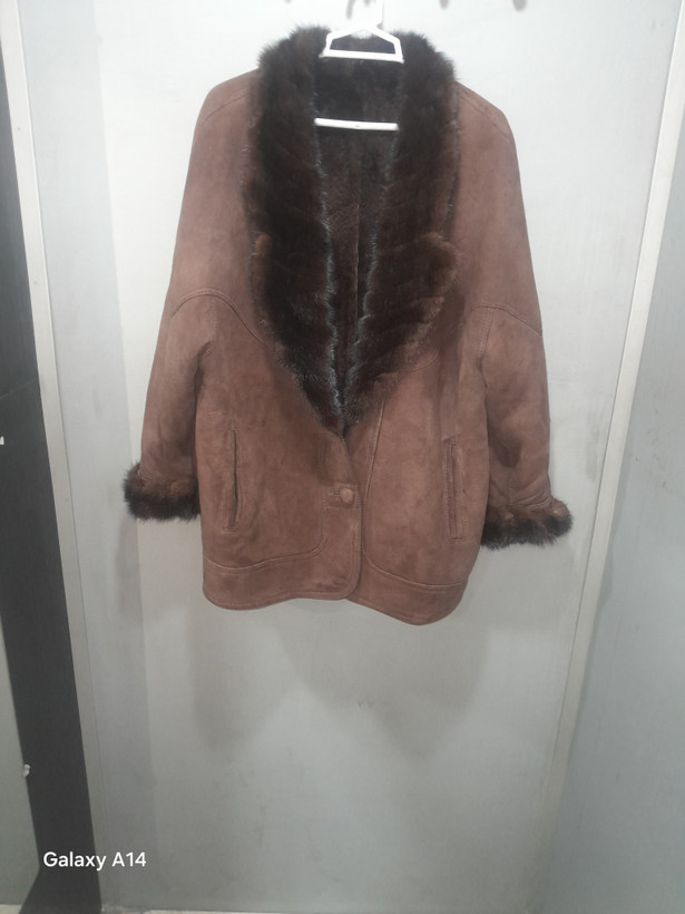 اوکت یونیسکس پوست بوفالو اصلی یقه پوست مینگ طبیعی برند leather SAJAD بادام بسیار بالا