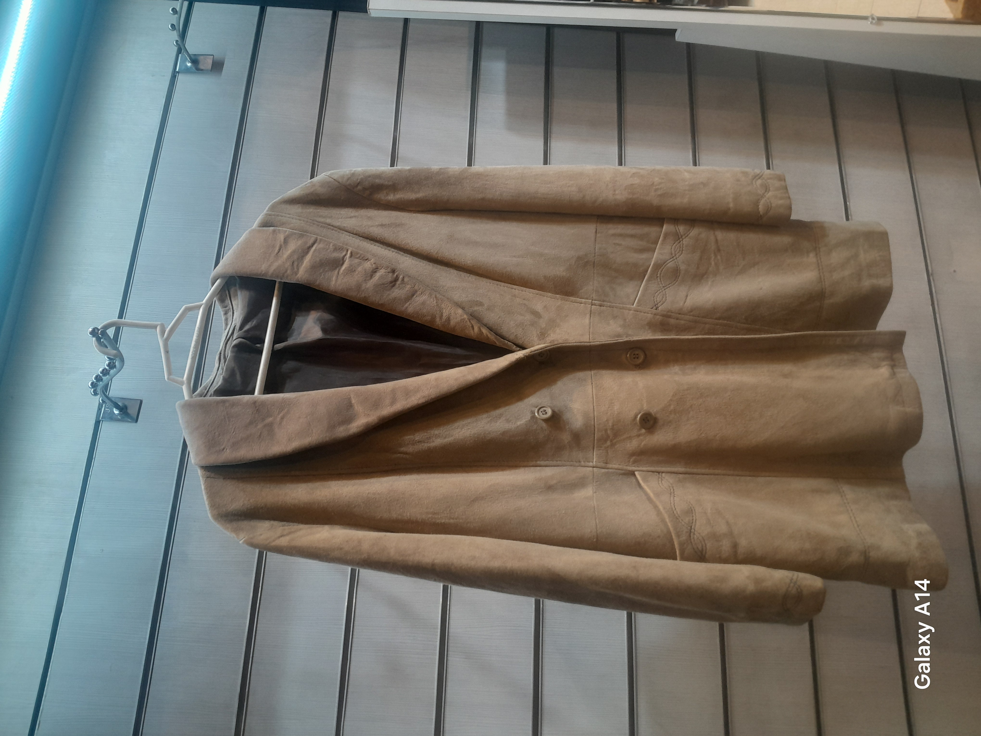 کت یونیسکس چرم جیر گوسفندی طبیعی برند leather SAJAD بادوام وگرمابسیار بالا
