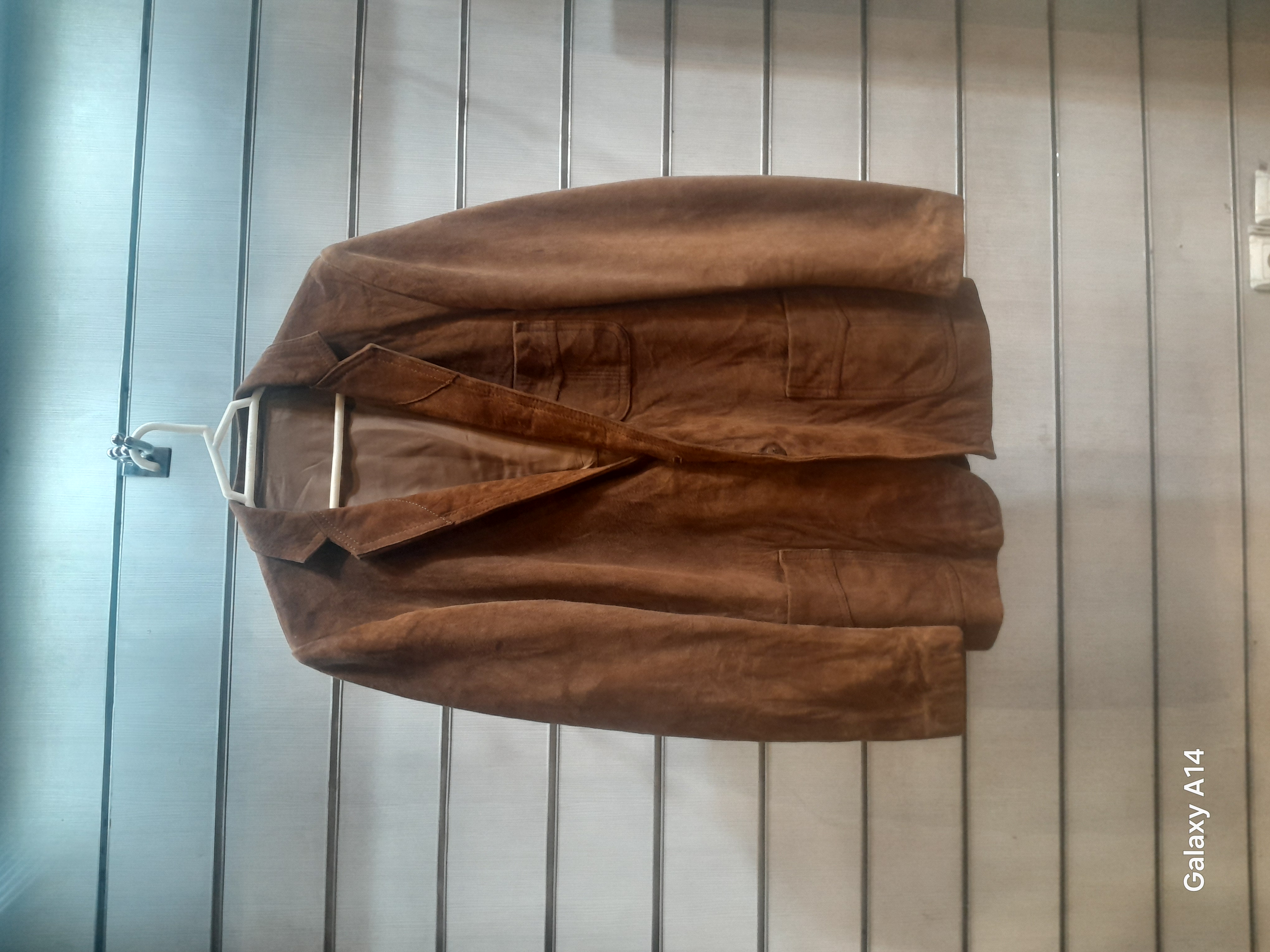 کت یونیسکس چرم جیر گوسفندی طبیعی برند leather SAJAD بادوام وگرمابسیار بالا
