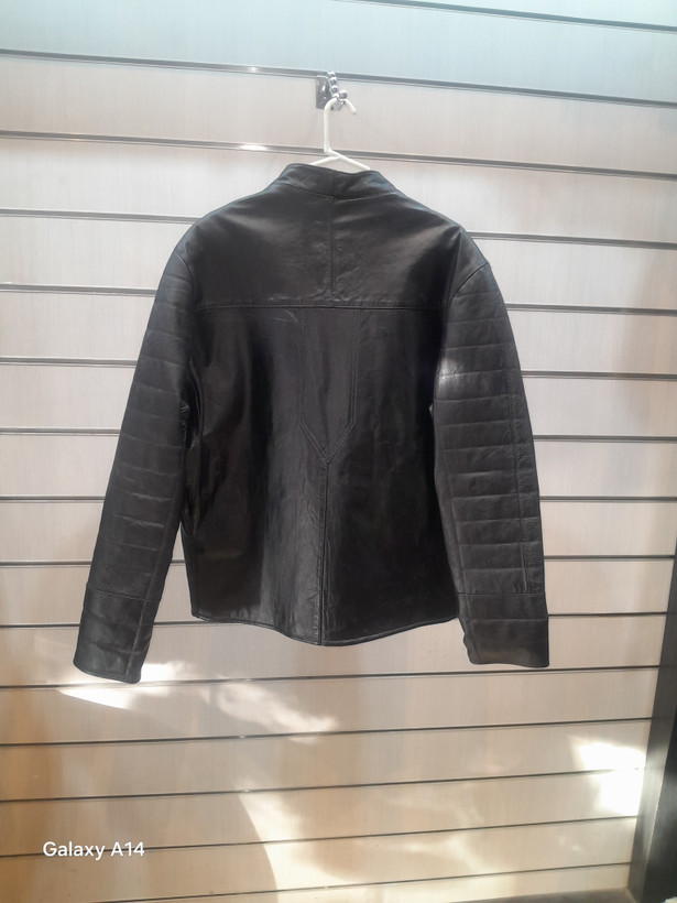 کاپشن مردانه چرم گاوی برند leather SAJAD بادوام وگرمابسیار بالا