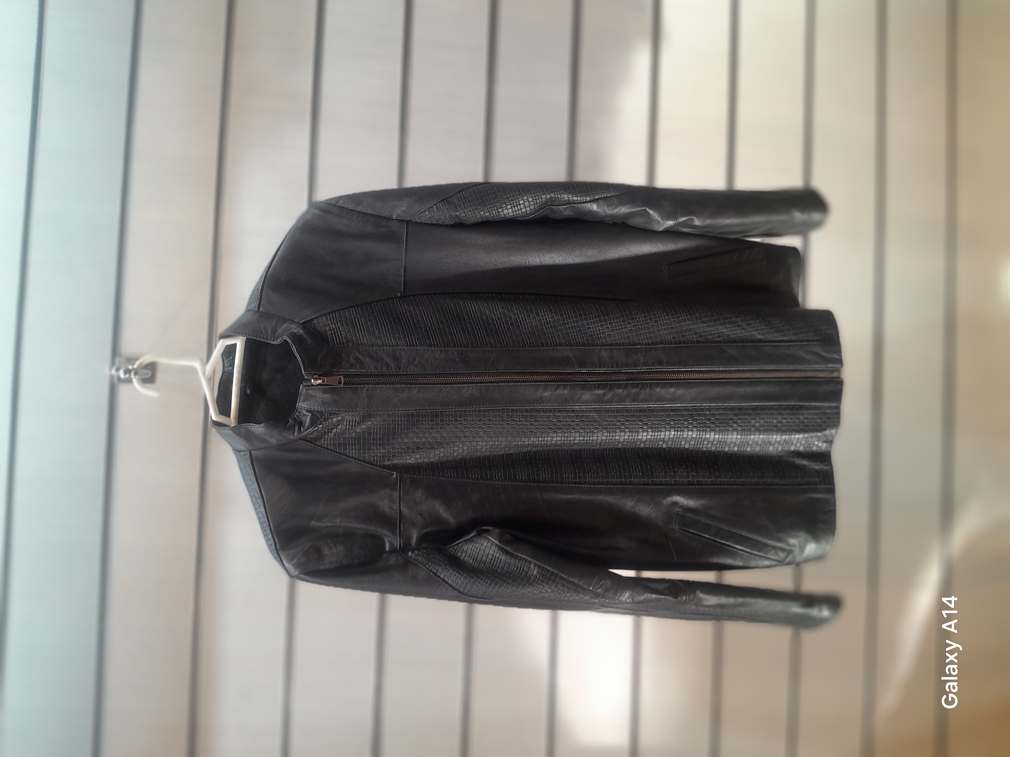 کاپشن مردانه چرم گوسفندی طبیعی برند leather SAJAD  بادوام وگرمابسیار بالا