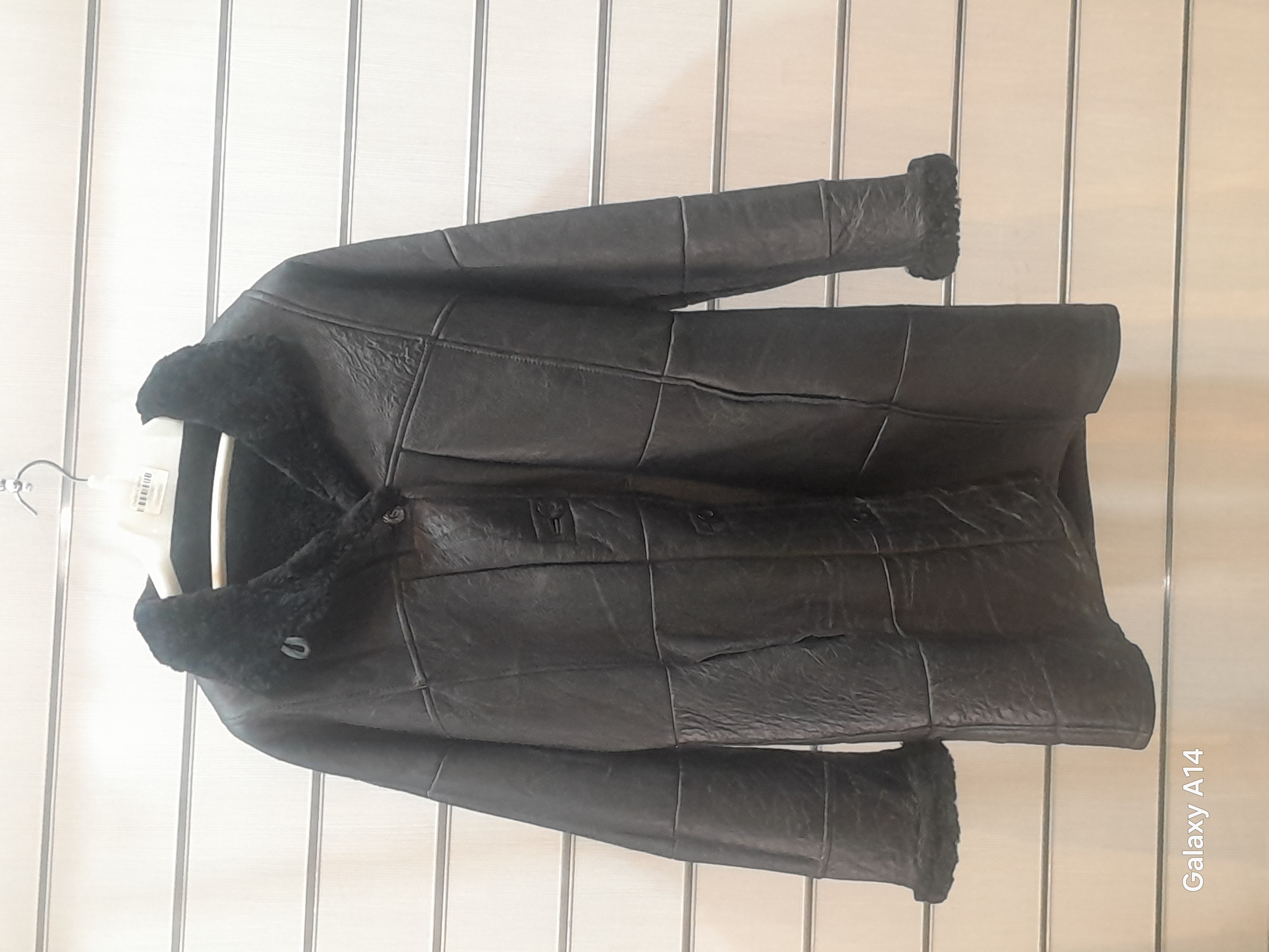 اورکت یونیسکس پوست بوفالو اصلی برند leather SAJAD بادام و گرما بسیار بالا