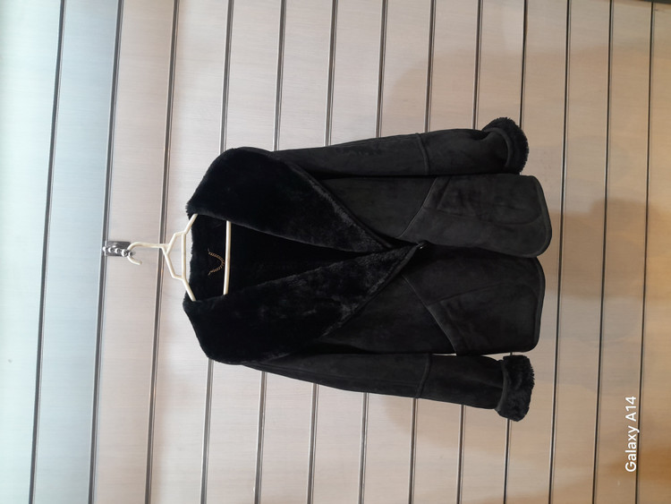 اورکت یونیسکس پوست بوفالویقه پوست گوسفندمیرینوس اصلی برند leather SAJAD بادام بسیار بالا